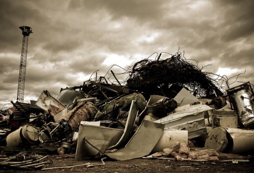 Residential and commercial flat clearance services